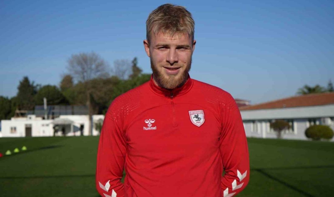 Samsunspor’un Hollandalı defans oyuncusu Rick van Drongelen, ligde bulundukları üçüncülük