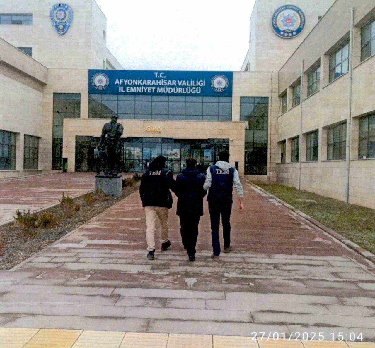 Afyonkarahisar’da, Fetullahçı Terör Örgütü (FETÖ) ile bağlantılı olarak emniyet yapılanmasında