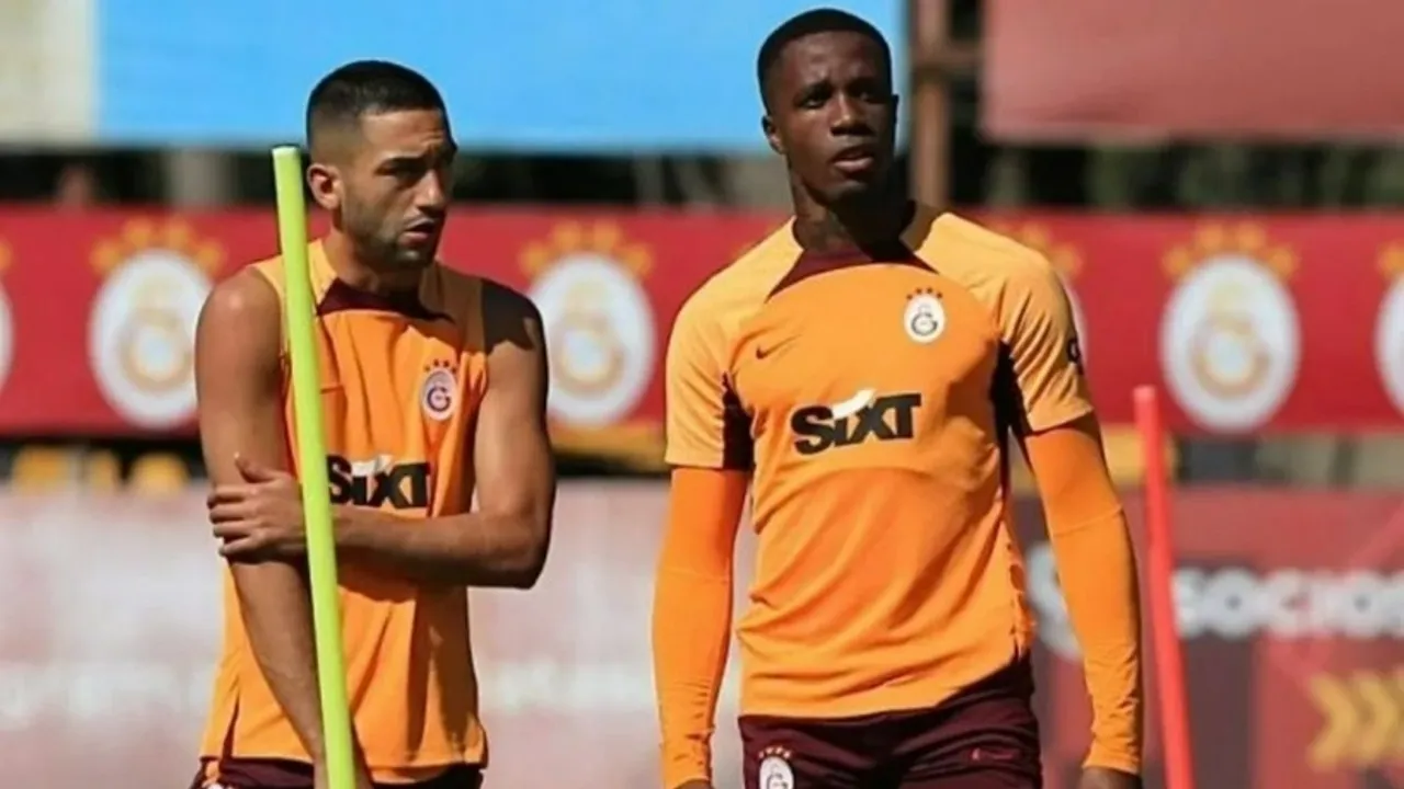 Galatasaray, 31 yaşındaki Faslı Hakim Ziyech'in sözleşmesinin karşılıklı olarak feshedildiğini