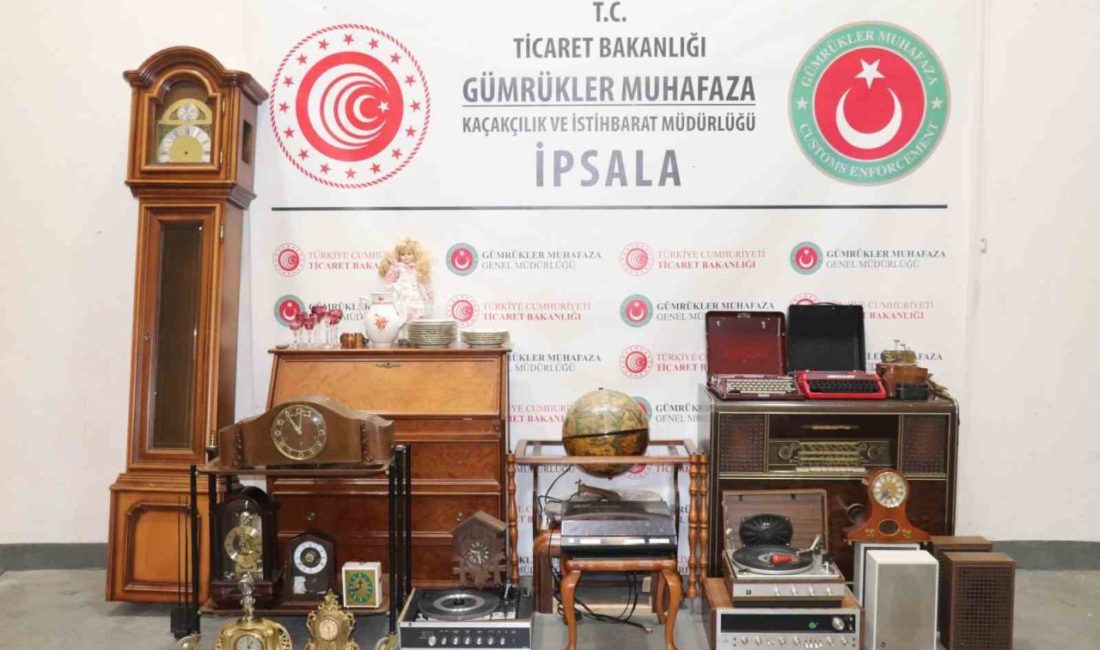 İpsala Gümrük Kapısı’nda Kaçak Antika Eşyalar Ele Geçirildi Edirne’nin İpsala Gümrük Kapısı’nda, Yunanistan’dan Türkiye’ye giriş yapmak isteyen Azerbaycan