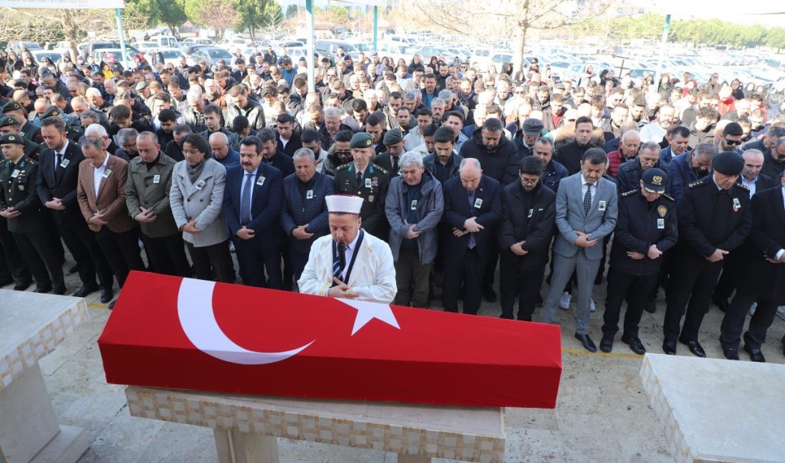 Erzincan'daki Ergan Kayak Merkezi'nde kayak yaparken geçirdiği kaza sonucu hayatını