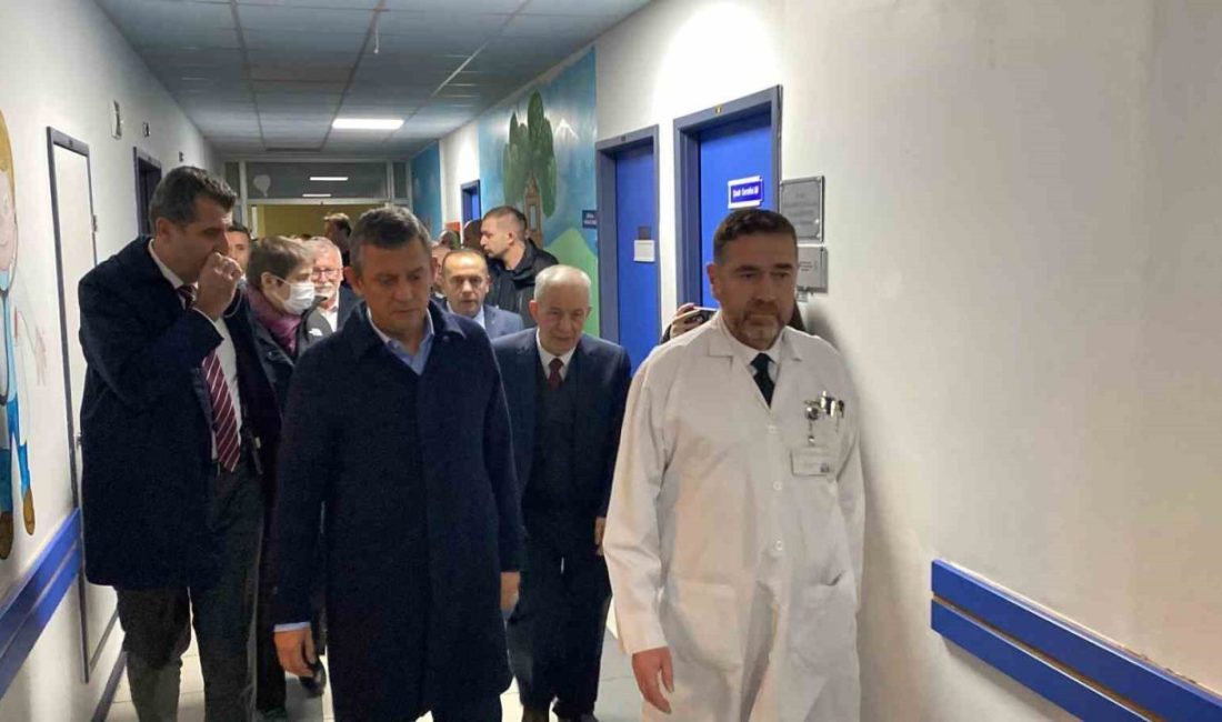 CHP Genel Başkanı Özgür Özel, Bolu Kartalkaya’daki otelde çıkan yangında