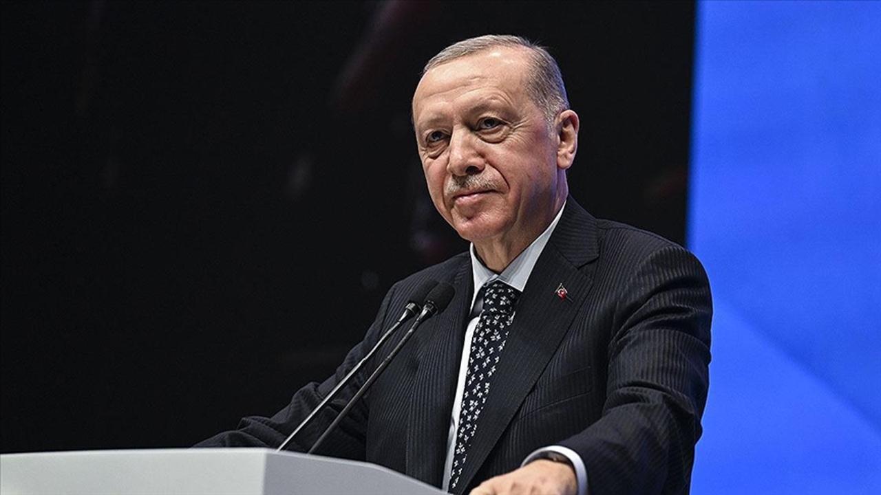 **Cumhurbaşkanı Erdoğan'dan Yeni Evlenecek Çiftlere Müjde: Faizsiz Kredi Desteği Tüm