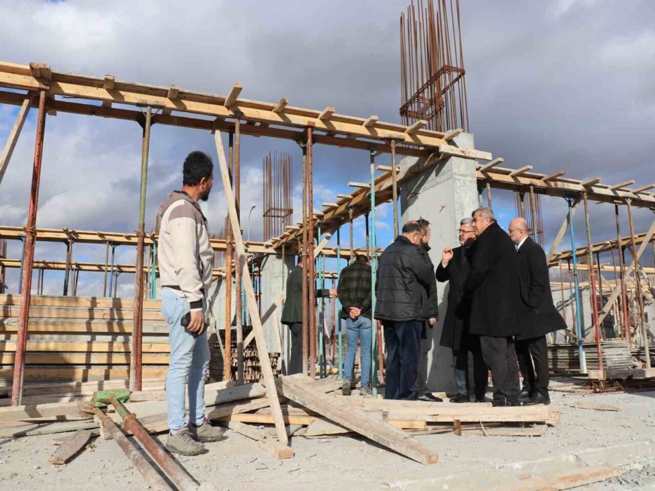 Afyonkarahisar’da hayırsever iş insanı tarafından yaptırılan ve tamamlandığından kentin ikinci