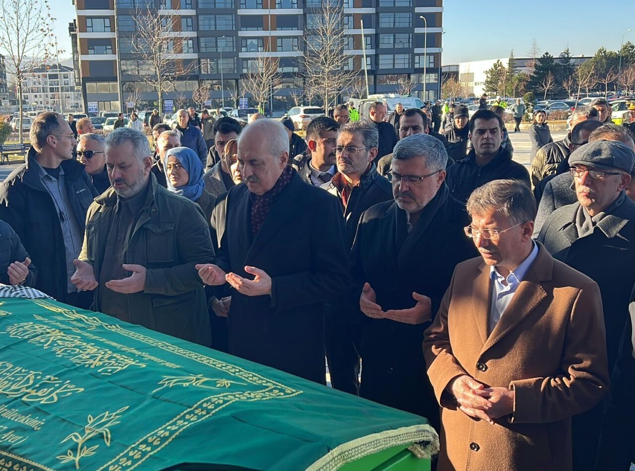 TBMM Başkanı Numan Kurtulmuş, Afyonkarahisar'da 69 yaşında vefat eden Ünal