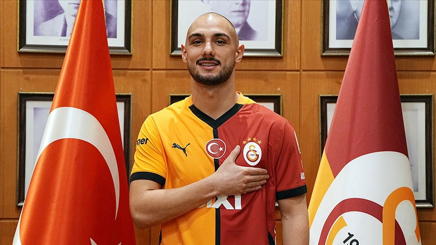 Galatasaray Kulübü, ikas Eyüpspor'dan milli futbolcu Ahmed Kutucu'yu kadrosuna kattığını
