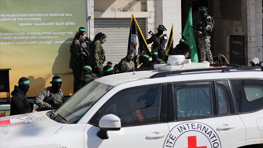 Hamas ve İsrail arasındaki esir takasının ikinci turunda Gazze'deki 4