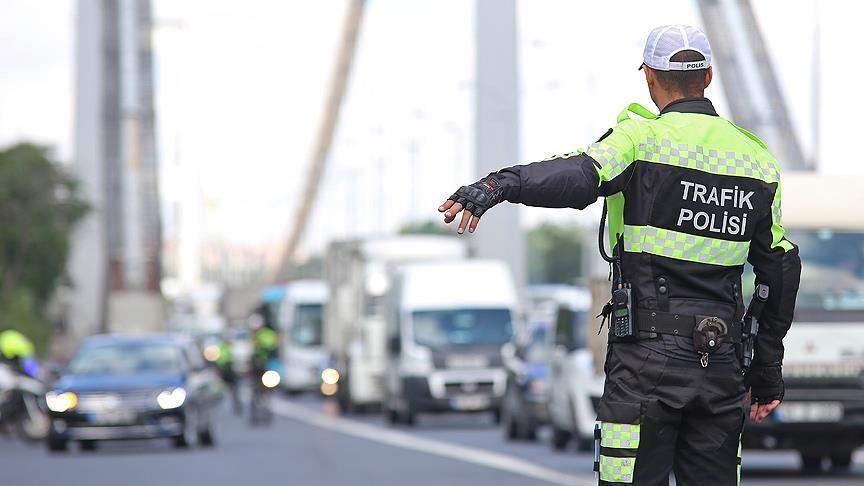 Afyonkarahisar'da yüzde 10 yasal tolerans limitiyle 121 kilometre hız sınırı