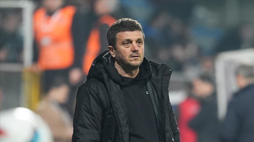 Trendyol Süper Lig ekiplerinden Kasımpaşa'da teknik direktör Hakan Keleş ile