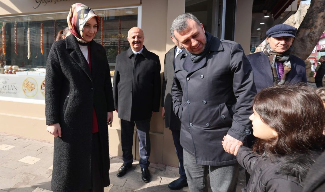 AFYONKARAHİSAR (AA) – Afyonkarahisar Valisi Kübra Güran Yiğitbaşı, tarihi Uzun