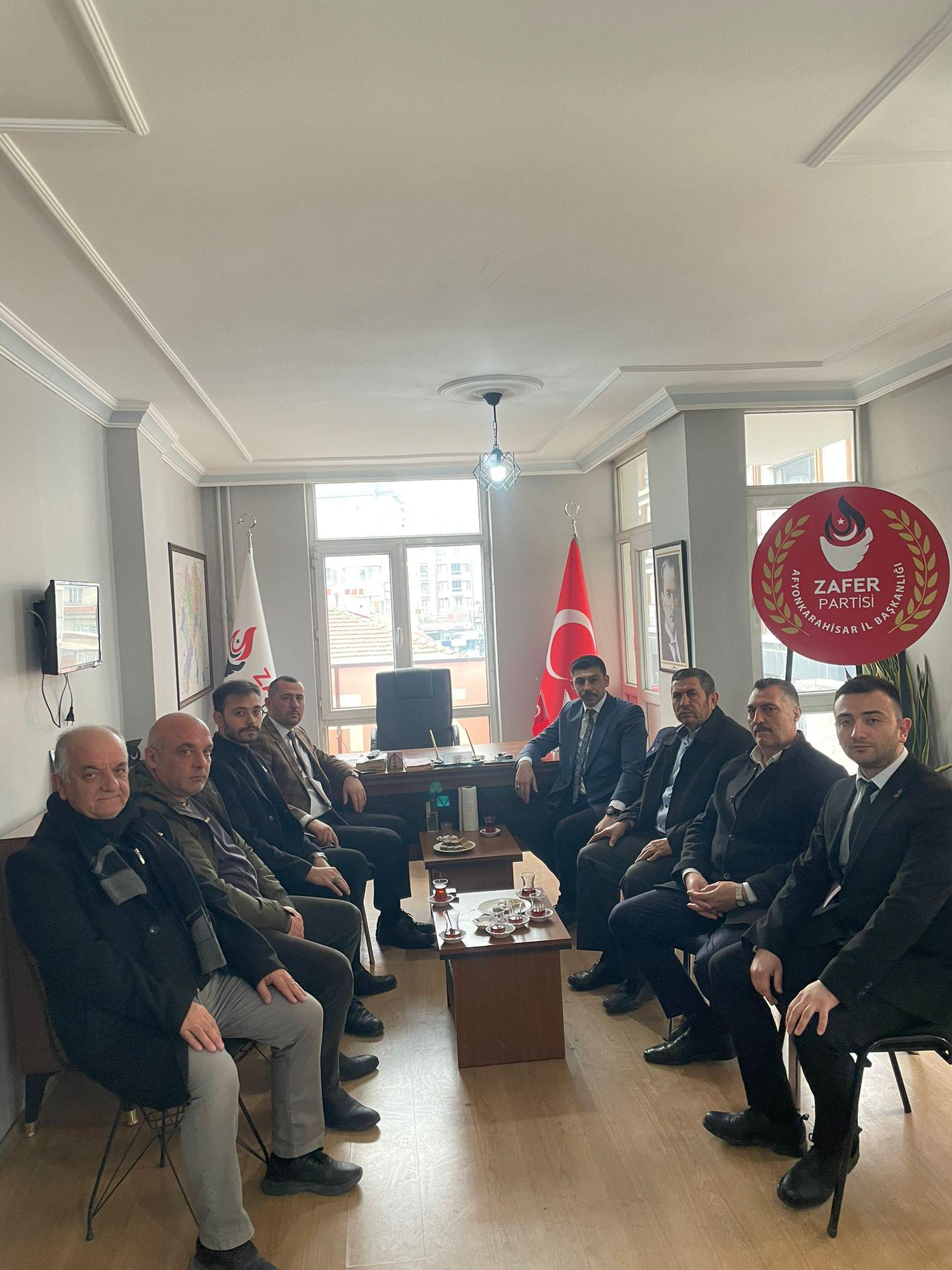 İYİ Parti Afyonkarahisar Merkez  İlçe Başkanı İzzet Köken, Genel Başkanı