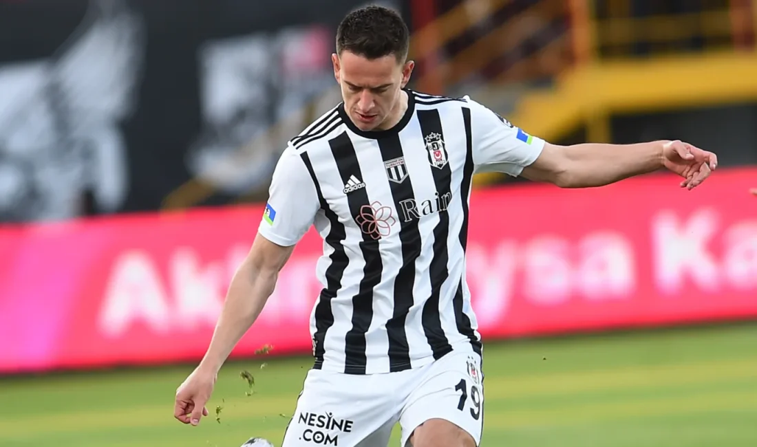 Amir Hadziahmetovic, Beşiktaş’a geri dönüyor Beşiktaş, kiralık olarak Çaykur Rizespor’da forma giyen Amir Hadziahmetovic’i geri