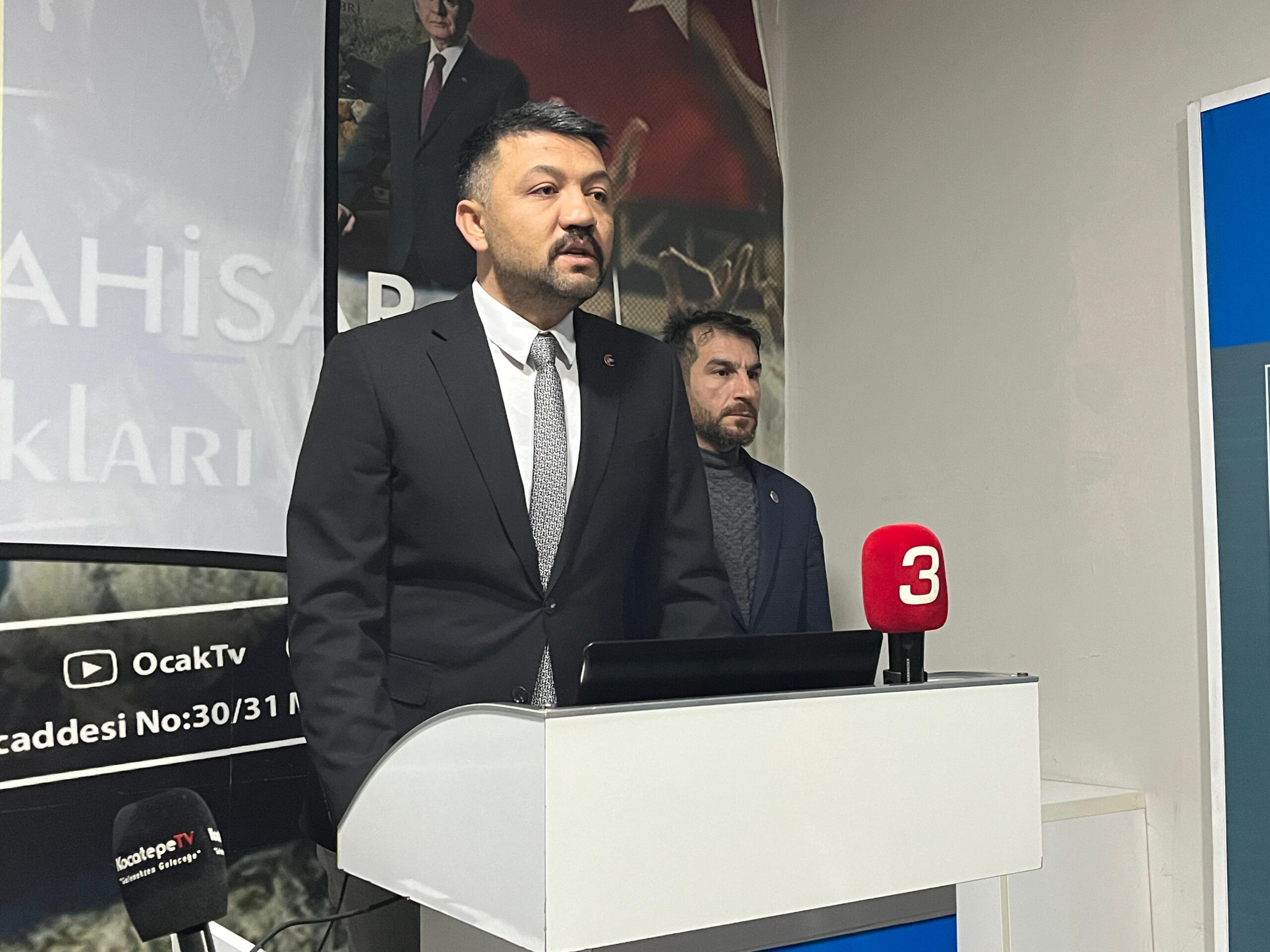 Ülkücü şehitler Ruhi Kılıçkıran ve Fırat Yılmaz Çakıroğlu ile vatan