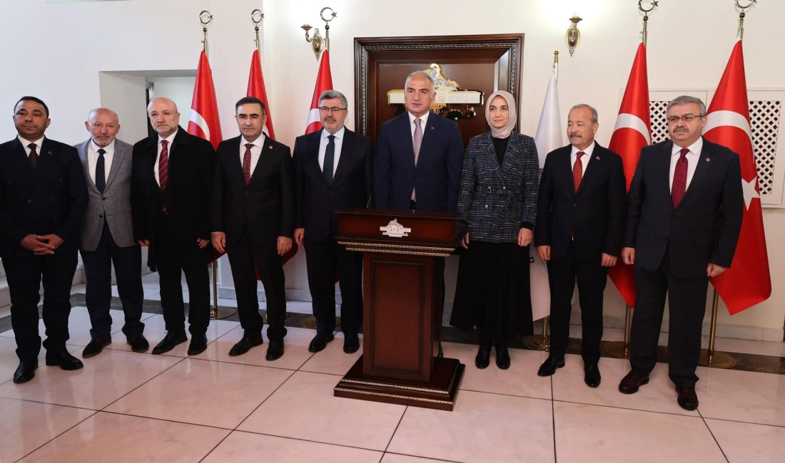 Kültür ve Turizm Bakanı Mehmet Nuri Ersoy, Afyonkarahisar temasları kapsamında
