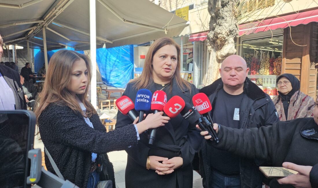 Afyonkarahisar Belediye Başkanı Burcu Köksal, esnaf ziyareti yaptı. Esnafların sıkıntılarını