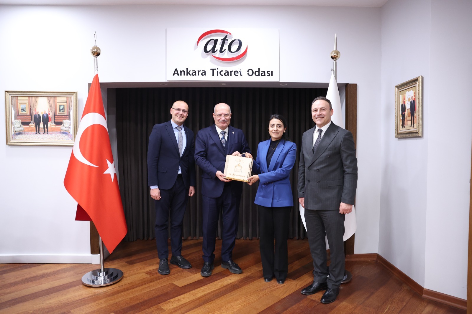 Kadınları her alanda destekleyen, onları üretimin bir parçası yaparken ekonomik