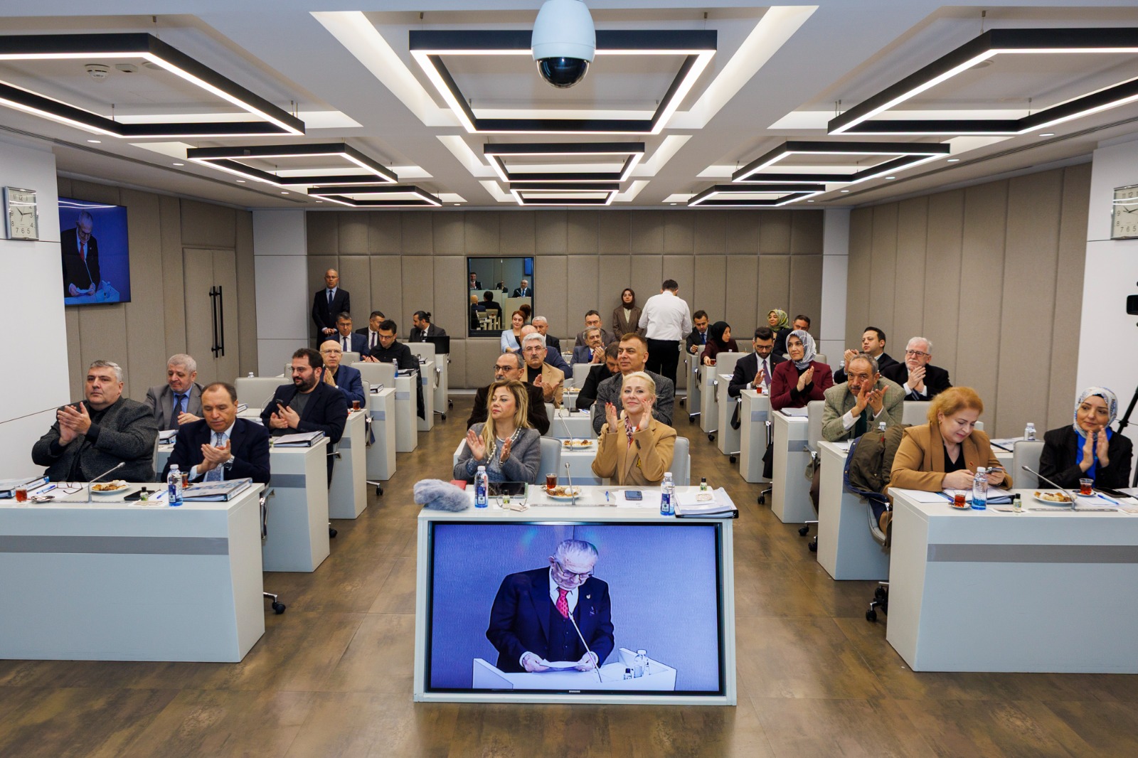 32. Dönem Genel Kurulu’nun son toplantısında süreli yayınlara verilen kredilere