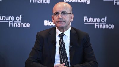 Hazine ve Maliye Bakanı Mehmet Şimşek, şu anda en öncelikli