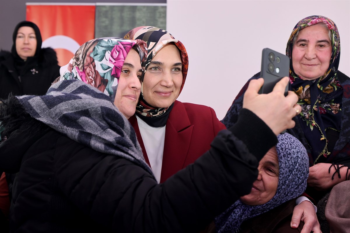 “En İyi Narkotik Polisi; Anne Projesi” eğitimleri çerçevesinde Vali Doç.