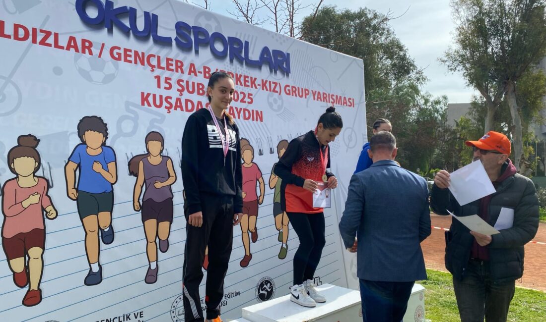 Kuşadası’nda düzenlenen Okul Sporları Kros Bölge Müsabakaları sona erdi.  Atatürk