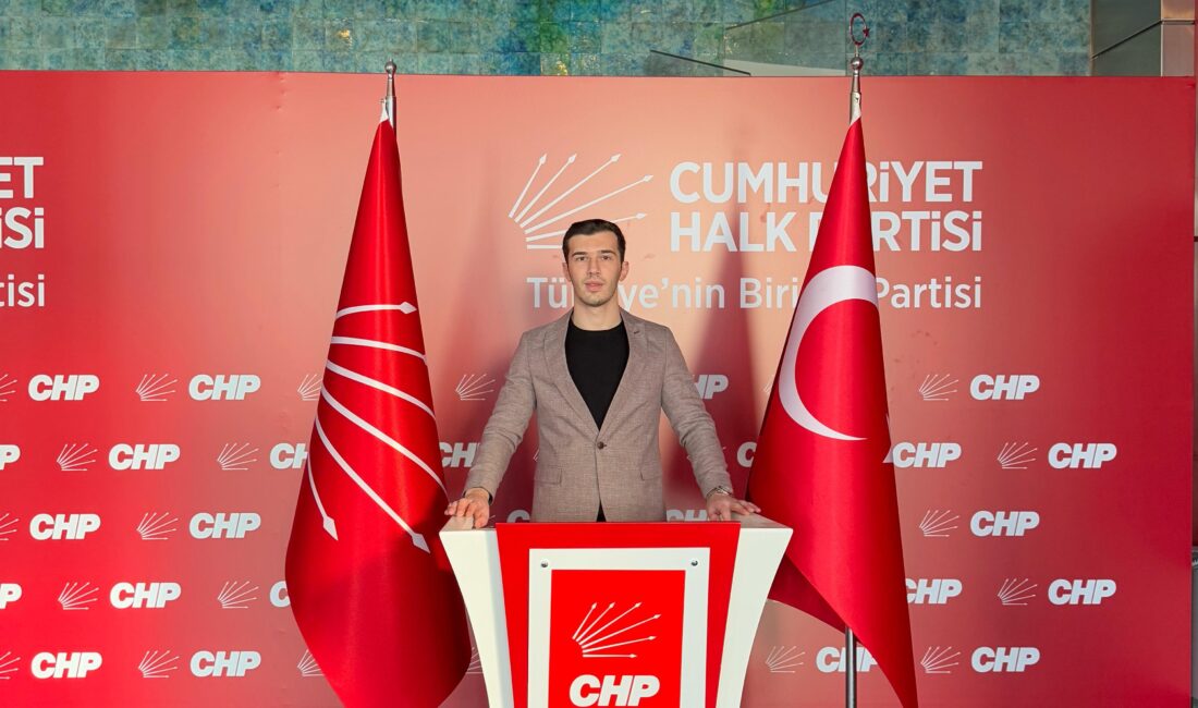Cumhuriyet Halk Partisi Afyonkarahisar İl Gençlik Kolları Başkanı Tufan Akbulut,