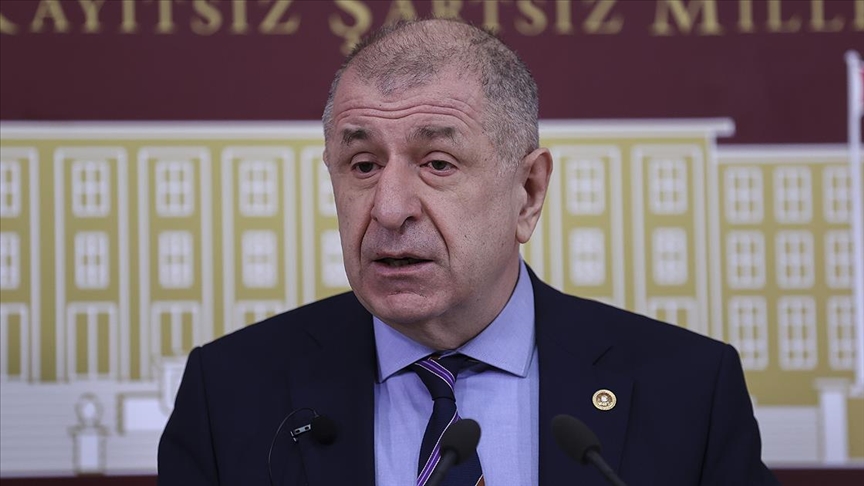 Zafer Partisi Genel Başkanı Prof. Dr. Ümit Özdağ, kendisini ziyaret