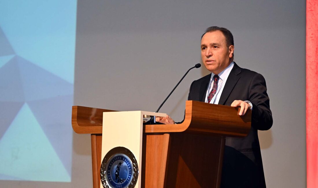 Afyon Kocatepe Üniversitesi (AKÜ) ev sahipliğinde Üniversitelerarası Kurul (ÜAK) Sanat