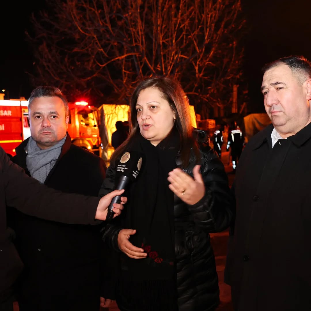 Afyonkarahisar OSB’deki yangın bölgesine giden Belediye Başkanı Burcu Köksal, “Olayı