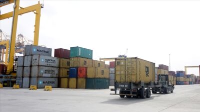 
Ticaret Bakanlığı, geçen yıl 38,9 milyar dolar olan lojistik ve