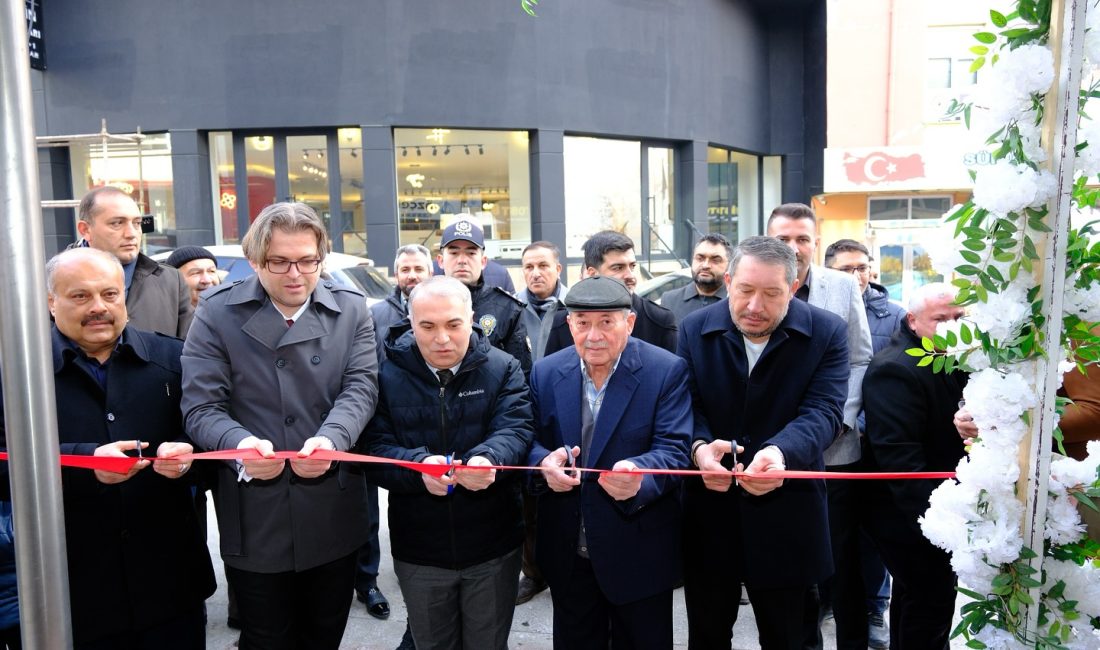Dinar Belediye Başkanı Veysel Topçu, İlçe Müftülüğü tarafından Ünal Kılıç