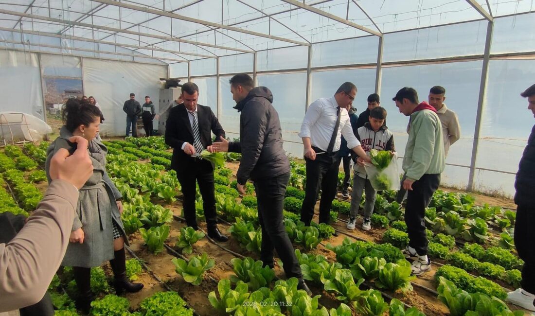 Manisa'nın Sarıgöl ilçesinde, Sarıgöl Milli Egemenlik Çok Programlı Anadolu Lisesi