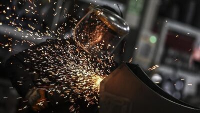 Sanayi üretim endeksi, Aralık 2024'te aylık bazda yüzde 5, yıllık