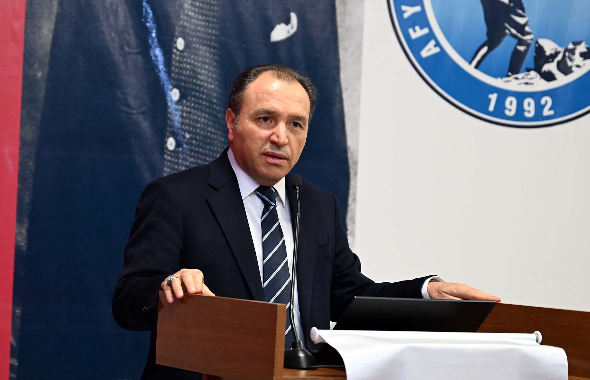 Afyon Kocatepe Üniversitesi (AKÜ) Rektörü Prof. Dr. Mehmet Karakaş İktisadi
