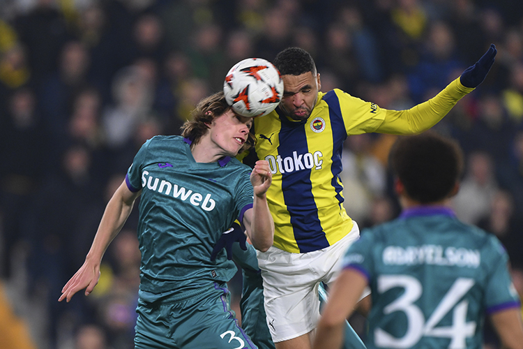 UEFA Avrupa Ligi son 16 play-off turu ilk maçında konuk