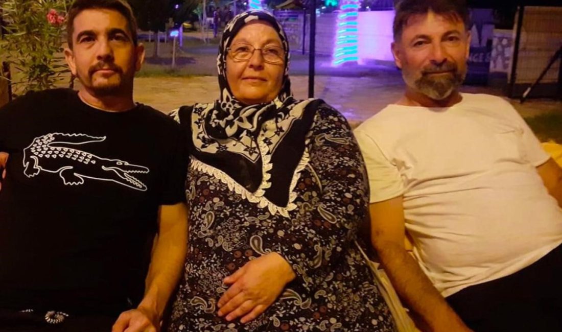  Almanya’da yaşayan Türkan Akkoç'un, Hatay’a ziyarete geldikleri sırada depremde hayatlarını kaybeden