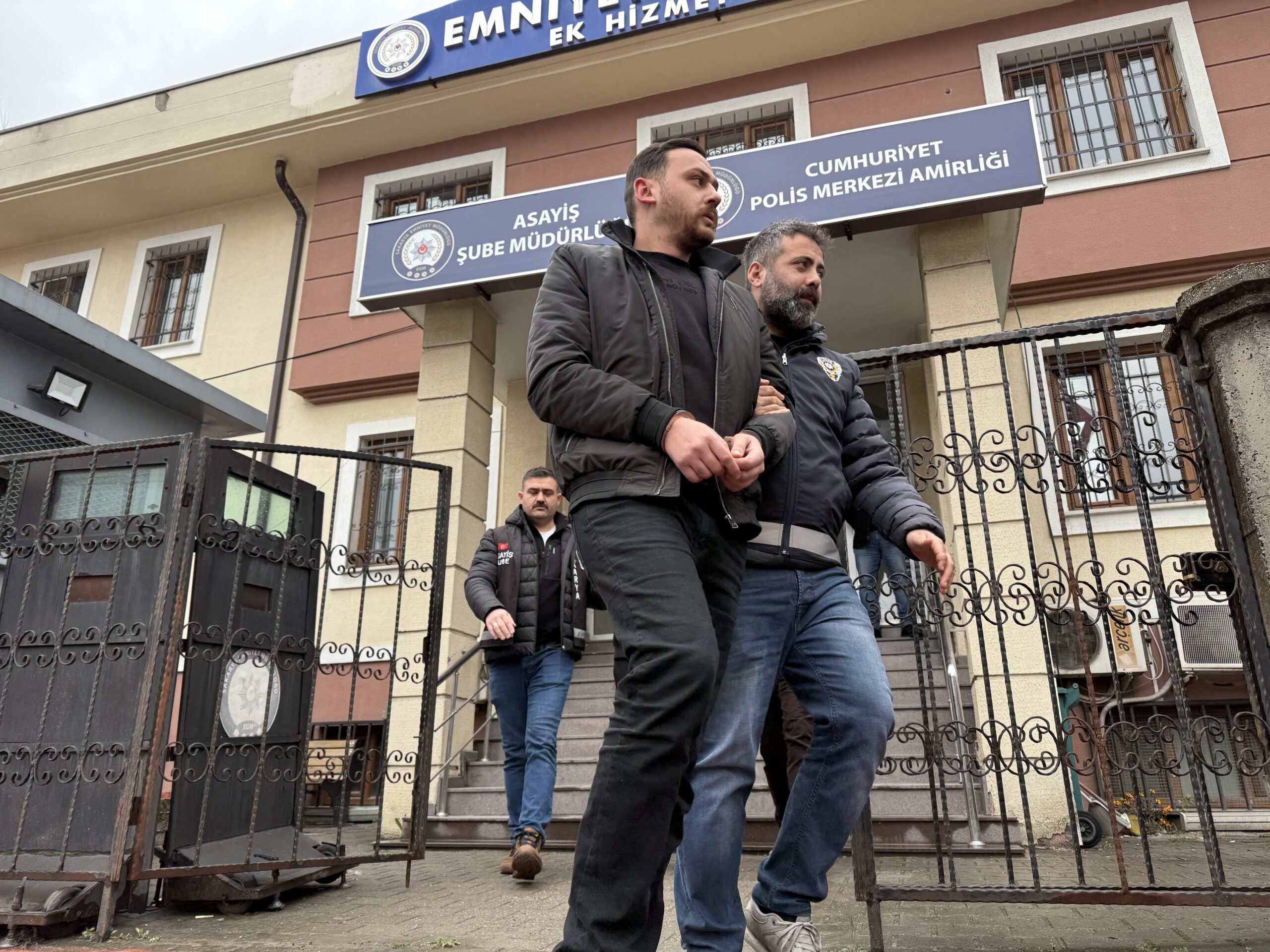 Bungalov tatili için Sakarya'nın Sapanca ilçesine gelen 21 yaşındaki gencin