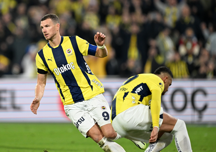 Fenerbahçe, Trendyol Süper Lig'in 22. haftasında konuk ettiği Çaykur Rizespor'u