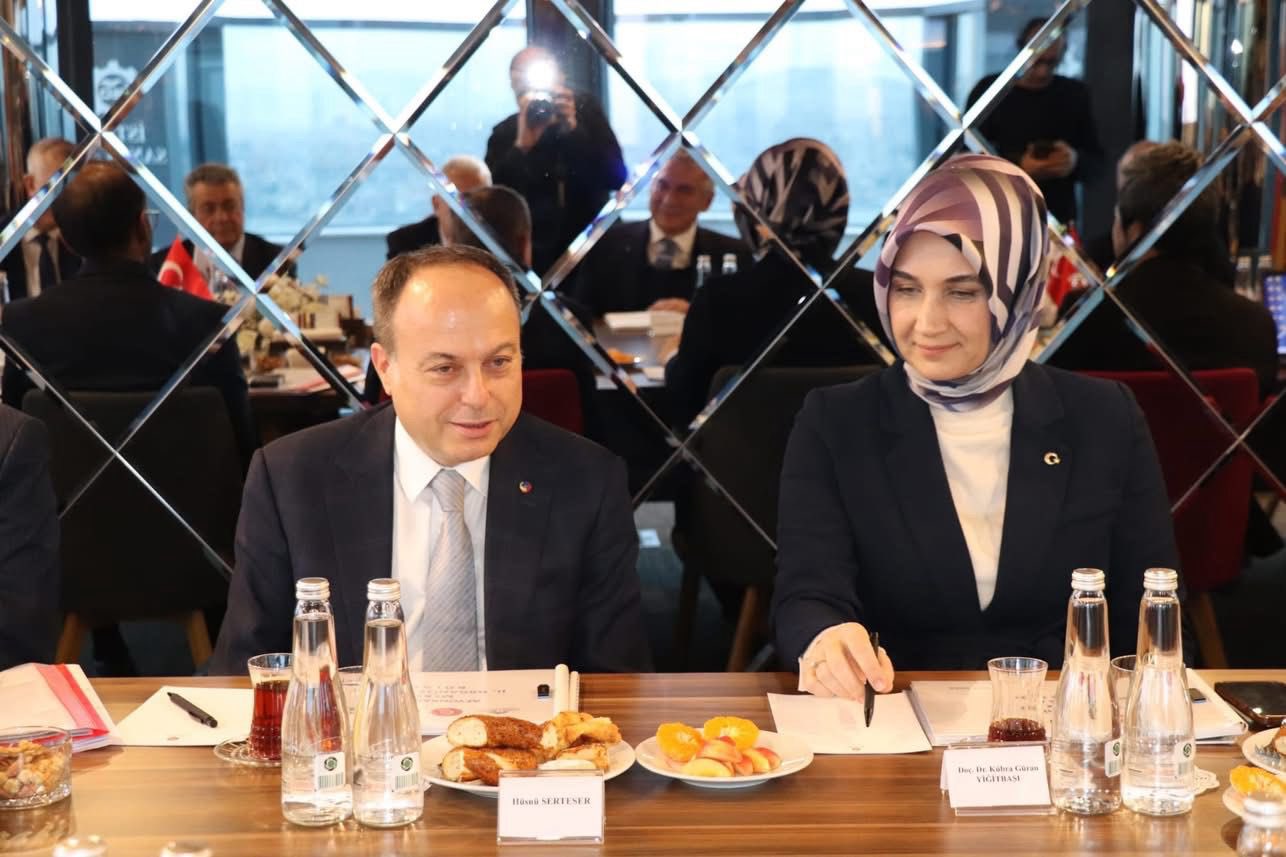 İstanbul Sanayi Odası (İSO) Yönetim Kurulu Başkanı Erdal Bahçıvan ve