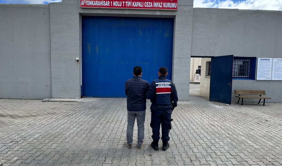 Afyonkarahisar İl Jandarma Komutanlığı, aranan şahısların tespiti ve yakalanmasına yönelik
