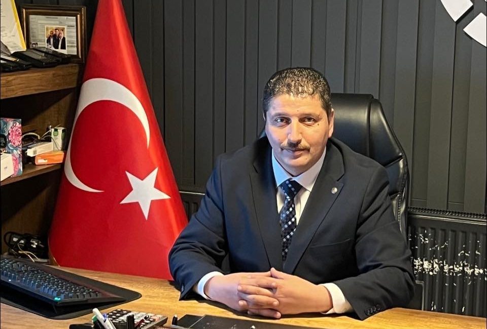 Milliyetçi Hareket Partisi (MHP) Bolvadin İlçe Başkanı Mahmut Kızıltoprak, yazılı
