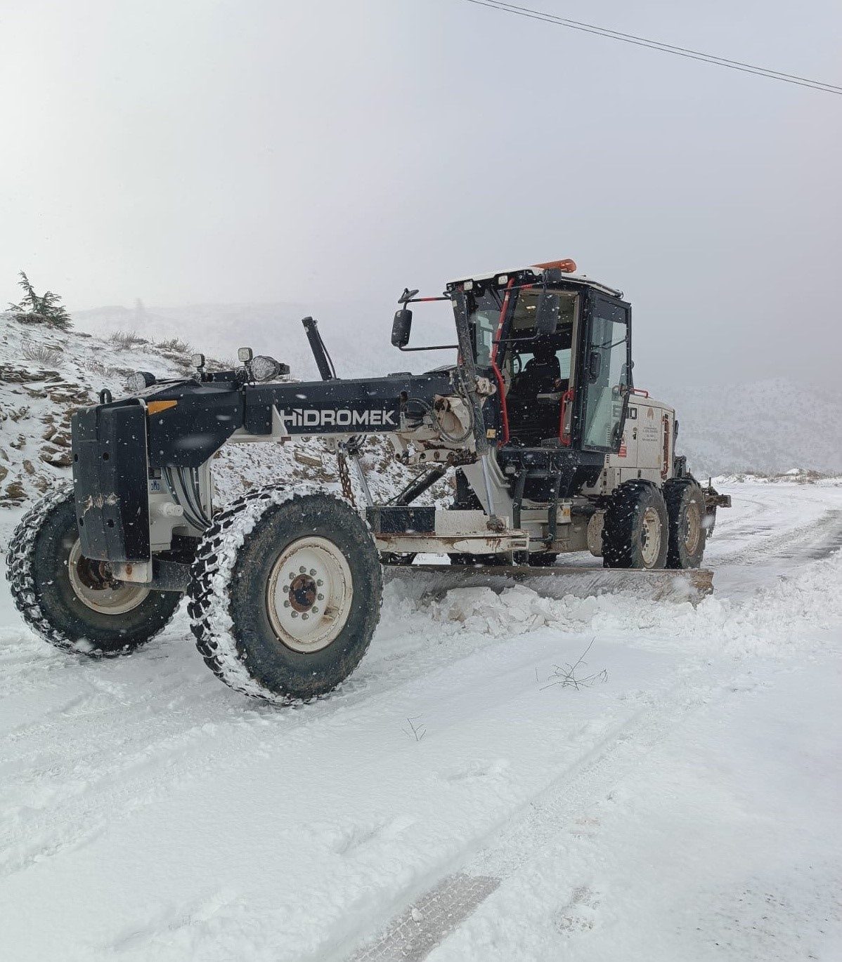 Afyonkarahisar’da hafta içi yaşanan ve özellikle kentin yüksek kesimlerinde etkili