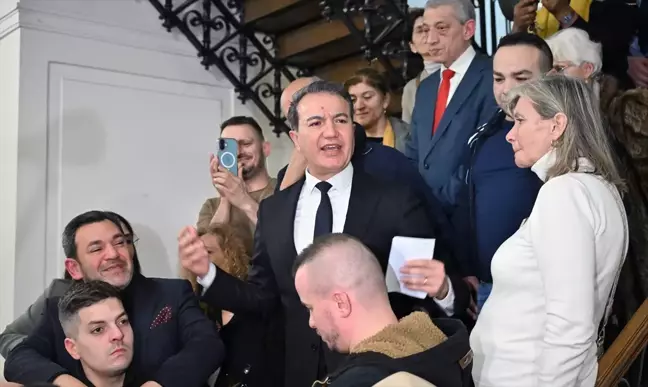 Belçika'nın başkenti Brüksel bölgesine bağlı Saint-Josse Belediyesi'nde yapılan tekrarlanan seçimlerde
