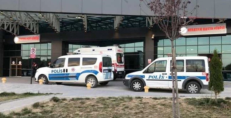 Bilecik’te kurulum aşamasında olan bir çelik fabrikasında vinç sepetinden düşen