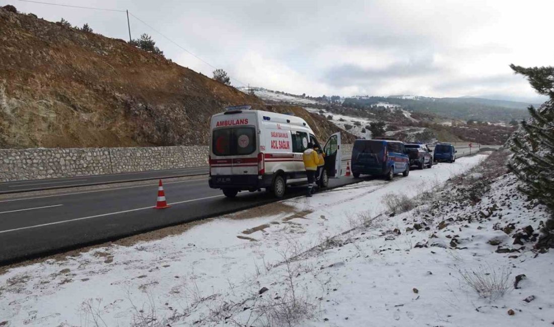 Kütahya’nın Tavşanlı ilçesinde yolun kenarında ceset olduğu ihbarı üzerine jandarma