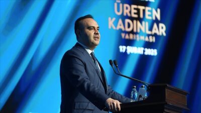 Sanayi ve Teknoloji Bakanı Kacır, "105 teknoparkımızda faaliyet gösteren 11