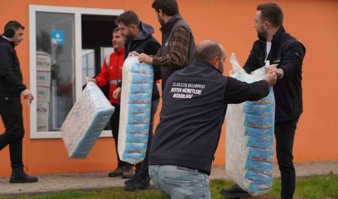 Bilecik Belediyesi tarafından hazırlanan yardım malzemeleri, deprem bölgesindeki Hatay iline