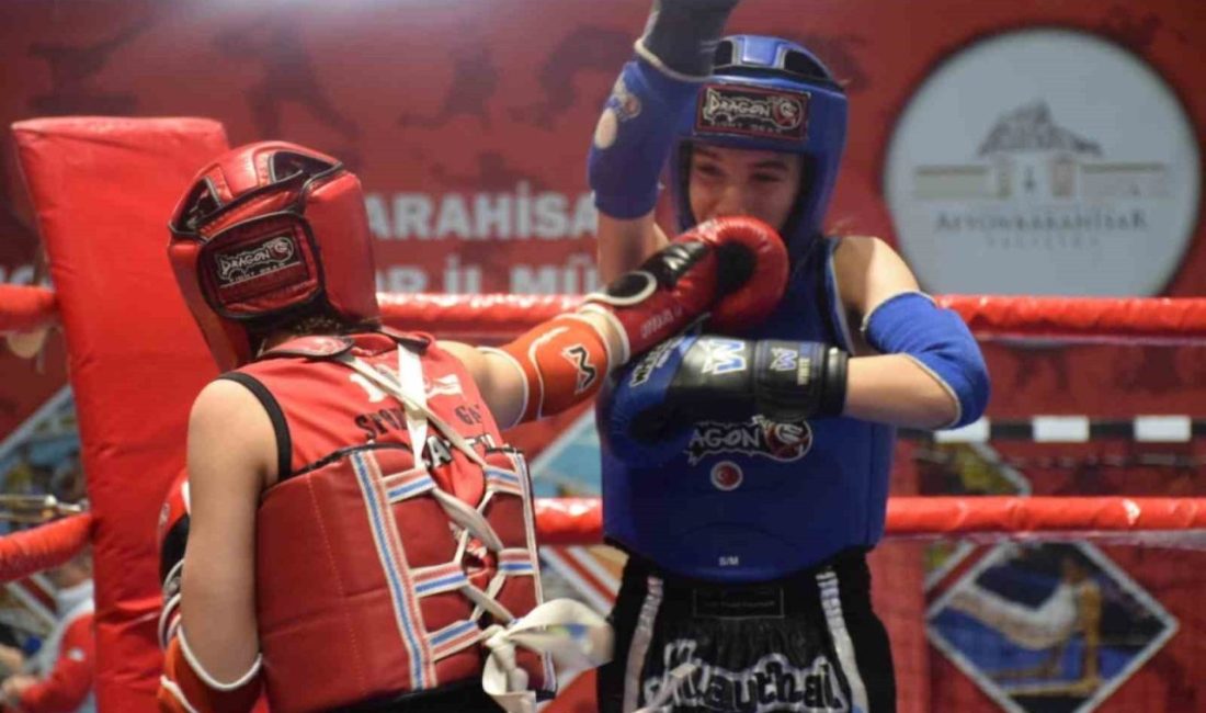 Türkiye Muaythai Federasyonu tarafından düzenlenen Ege Bölgesi Muaythai Şampiyonası Afyonkarahisar’da