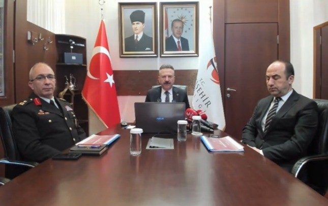 Eskişehir Valisi Hüseyin Aksoy, Kadın Destek Uygulamasına (KADES) önem verdiklerini