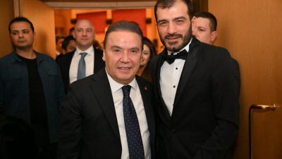 Başkan Böcek: “Antalya bir sinema kenti haline geldi”