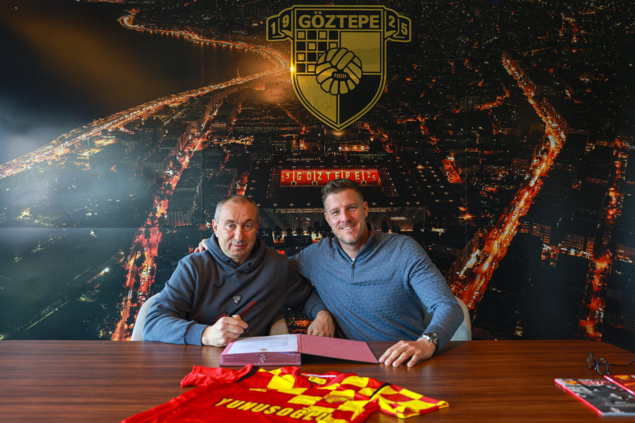 Trendyol Süper Lig ekiplerinden Göztepe, Bulgar teknik direktör Stanimir Stoilov
